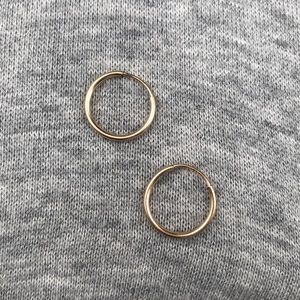 Petite gold hoops